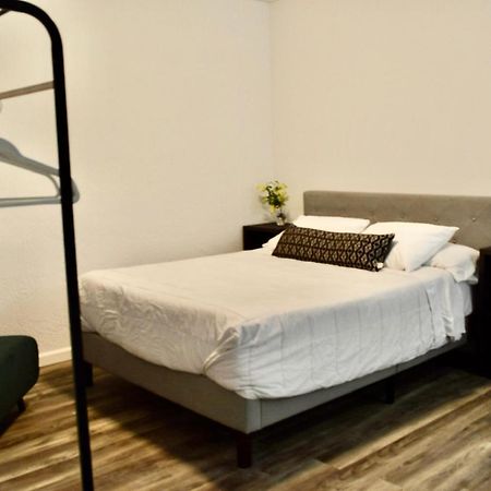 Weeki Wachee Guest Suite Спринг-Хилл Экстерьер фото