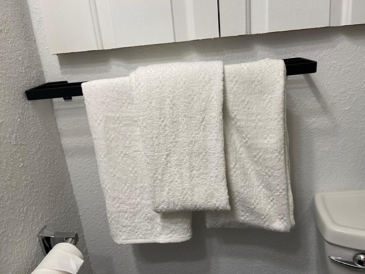 Weeki Wachee Guest Suite Спринг-Хилл Экстерьер фото