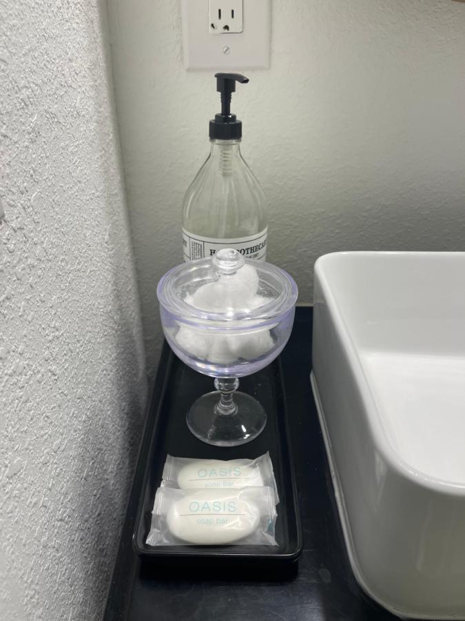 Weeki Wachee Guest Suite Спринг-Хилл Экстерьер фото